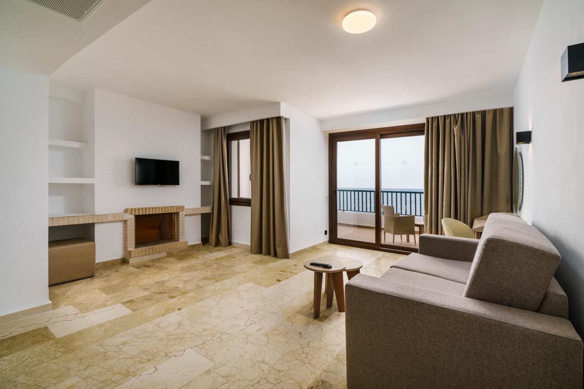 Alua Suites Las Rocas Cala D´Or Dış mekan fotoğraf